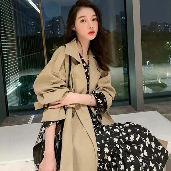 women's trench coats windbreaker mid-length style loose british coat spring and autumn 2021 super long over-the-knee jacket, Tan;black
women's trench coats windbreaker mid-length style loose british coat spring and autumn 2021 super long over-the-knee jacket, Tan;black