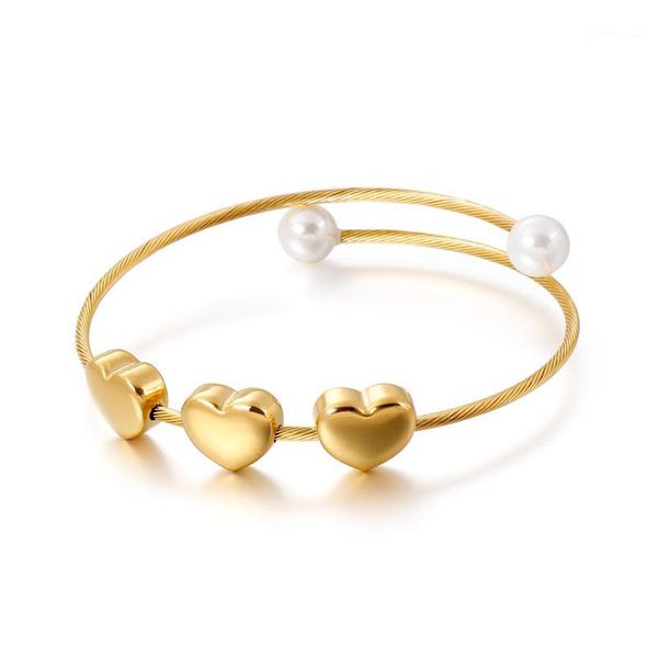 simple fashion stainless steel tricolor heart open pearl bracelet glamour for woman jewelry wholesale1, Black
simple fashion stainless steel tricolor heart open pearl bracelet glamour for woman jewelry wholesale1, Black