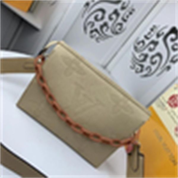 brand designer totes luxury m67692 2020 shoulder spring and summer bags women's bags handles new shoulder handbags cross iconic body ba
brand designer totes luxury m67692 2020 shoulder spring and summer bags women's bags handles new shoulder handbags cross iconic body ba
