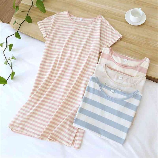 spring and summer short sleeved womens sleepwears nightdress 100% plus size thin skirt striped home service women, Black;red
spring and summer short sleeved womens sleepwears nightdress 100% plus size thin skirt striped home service women, Black;red