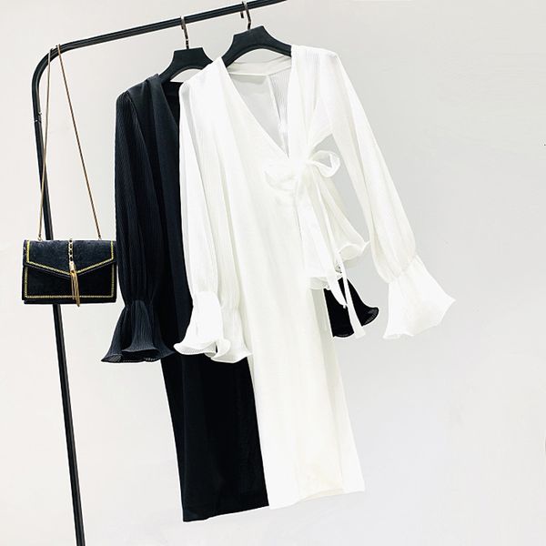 suits blouse flare long sleeve shirts women summer v-neck sashes white blouses, White;black
suits blouse flare long sleeve shirts women summer v-neck sashes white blouses, White;black