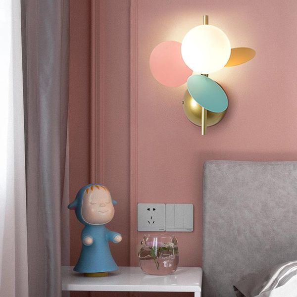 wall lamp artpad led-light indoor flower shape lamps modern metal sconces with glass lampshade for children room bedroom decor
wall lamp artpad led-light indoor flower shape lamps modern metal sconces with glass lampshade for children room bedroom decor