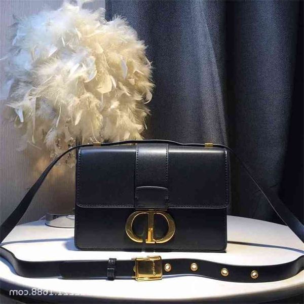 handbagnew style texture small square bag fashion one shoulder mengtian versatile cross bean curd handbaggg bag
handbagnew style texture small square bag fashion one shoulder mengtian versatile cross bean curd handbaggg bag
