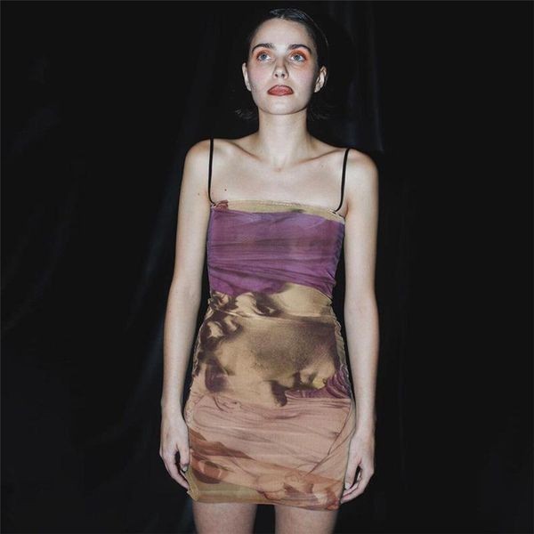casual dresses european and american printed sling dress female word low-cut hip skirt summer suit tie-dye portrait lolita costume, Black;gray
casual dresses european and american printed sling dress female word low-cut hip skirt summer suit tie-dye portrait lolita costume, Black;gray