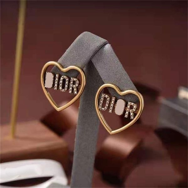 2022 factory online sale new year love earrings with diamonds and versatile earrings, the same as women's red, Golden
2022 factory online sale new year love earrings with diamonds and versatile earrings, the same as women's red, Golden