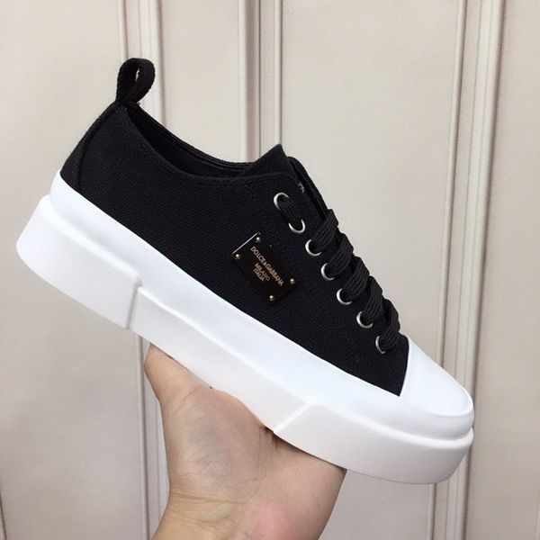 2021 camouflage sneaker womens mens rivet shoes studded flats mesh camo suede leather casual trainers shoe chaussures, Black;red
2021 camouflage sneaker womens mens rivet shoes studded flats mesh camo suede leather casual trainers shoe chaussures, Black;red