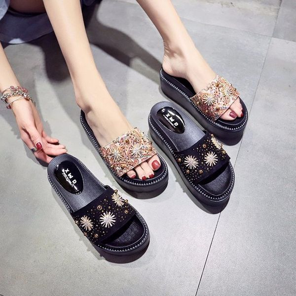 muffin thick soled slipper's summer 2021 korean fashion wearing slope heel high-heeled line sandals, Black
muffin thick soled slipper's summer 2021 korean fashion wearing slope heel high-heeled line sandals, Black