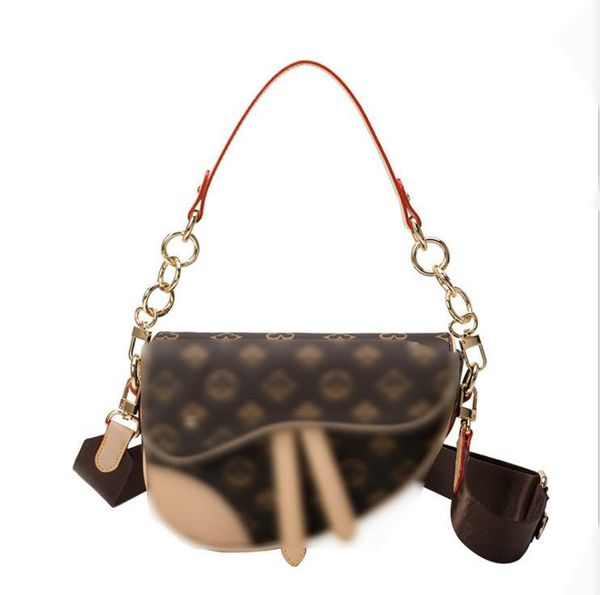 high-quality women retro bag fashion luxury designer old flower bags saddle bale shoulder messenger parcel, Black;red
high-quality women retro bag fashion luxury designer old flower bags saddle bale shoulder messenger parcel, Black;red