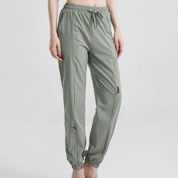women's pants & capris fitness trousers loose breathable leisure drawstring yoga ultra-light slightly elastic quick-drying casual, Black;white
women's pants & capris fitness trousers loose breathable leisure drawstring yoga ultra-light slightly elastic quick-drying casual, Black;white