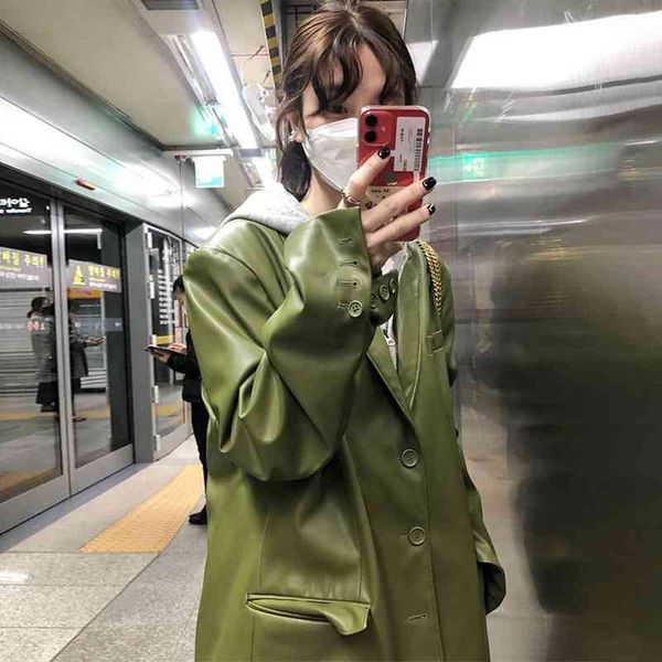 korean chic autumn and winter fried street lapel casual loose long sleeve neutral handsome leather suit jacket female, Black
korean chic autumn and winter fried street lapel casual loose long sleeve neutral handsome leather suit jacket female, Black