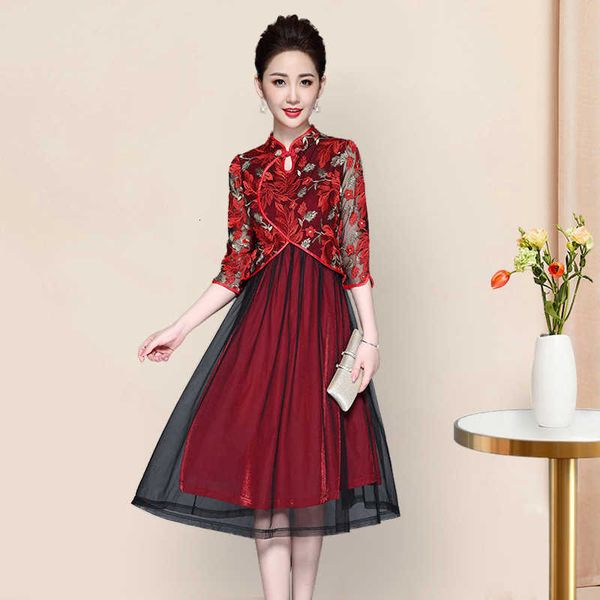 luxury party evening dress mom's spring gao guixi's -in-law's banquet middle-aged and elderly women's fashion splicing, White;pink
luxury party evening dress mom's spring gao guixi's -in-law's banquet middle-aged and elderly women's fashion splicing, White;pink