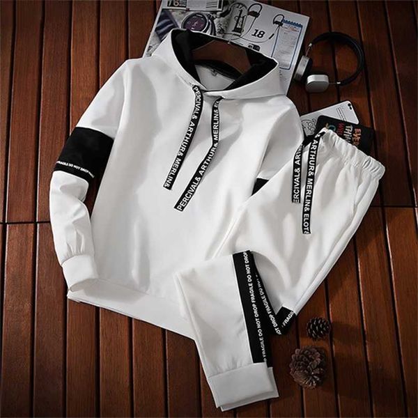 tracksuit men sets autumn spring hooded sweatshirt outfit sportswear male suit pullover hoodies two piece set size s-3xl 211014, Black
tracksuit men sets autumn spring hooded sweatshirt outfit sportswear male suit pullover hoodies two piece set size s-3xl 211014, Black