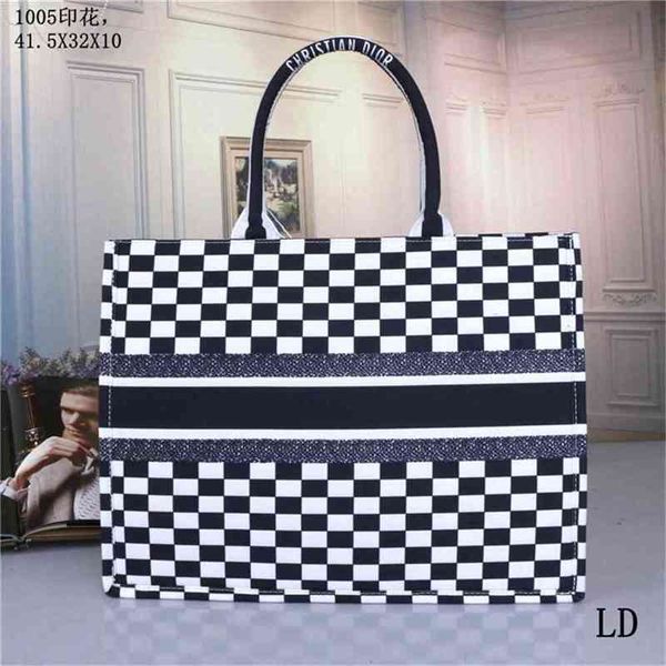 women luxurys designers bags 2021 premium fashion geometry animal pattern embroidered word portab designer handbag handbags totes crossbody
women luxurys designers bags 2021 premium fashion geometry animal pattern embroidered word portab designer handbag handbags totes crossbody