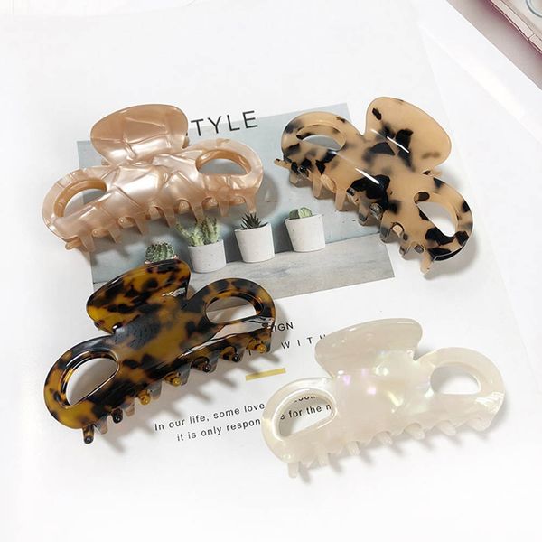 korean acrylic women hair claws clamps charm solid color leopard lady hair clips hairdress tool, Slivery;white
korean acrylic women hair claws clamps charm solid color leopard lady hair clips hairdress tool, Slivery;white