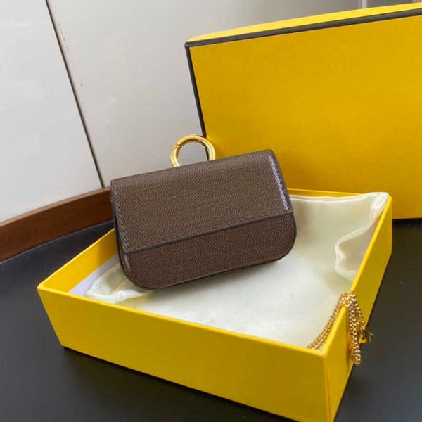7a+fashion new style mini shoulder bag 55530 the clip on design allows it to hang on a larger handbag or belt with a thin chain genuine leat
7a+fashion new style mini shoulder bag 55530 the clip on design allows it to hang on a larger handbag or belt with a thin chain genuine leat