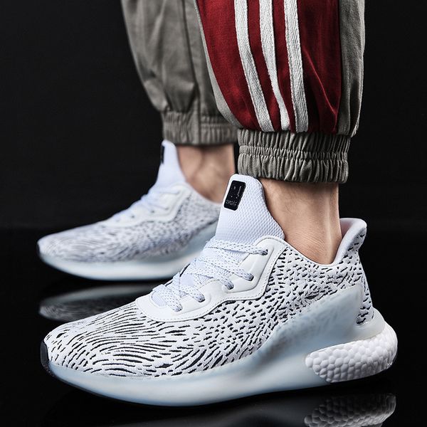 men's sports leisure 2021 summer korean breathable flying woven popcorn bottom large running sho, Black
men's sports leisure 2021 summer korean breathable flying woven popcorn bottom large running sho, Black