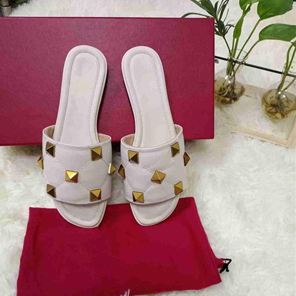 genuine leather women slippers luxury rivets sharp mules indoor outdoor casual flat shoes ladies comfortable non-slip mule, Black
genuine leather women slippers luxury rivets sharp mules indoor outdoor casual flat shoes ladies comfortable non-slip mule, Black