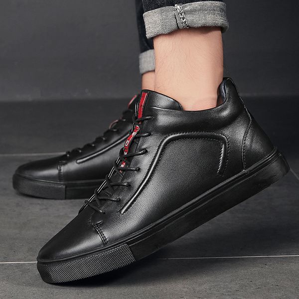 New Autumn Winter Men Genuine Leather Casual Shoes High Tops Black Color Leisure Flat Shoes Plush Warm Boots
New Autumn Winter Men Genuine Leather Casual Shoes High Tops Black Color Leisure Flat Shoes Plush Warm Boots