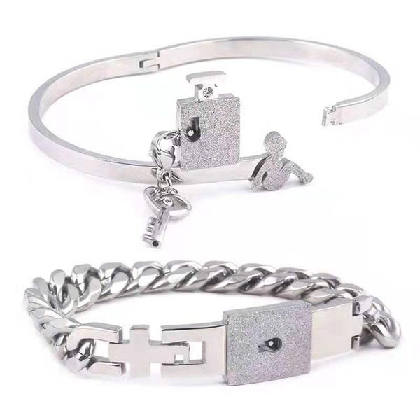 link, chain couple titanium steel interlocking bracelet creative valentine's day tanabata jewelry gift, Black
link, chain couple titanium steel interlocking bracelet creative valentine's day tanabata jewelry gift, Black