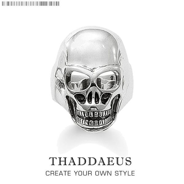 silver skull ring,europe style glam fashion good jewerly for women men,2021 punk gift in 925 sterling silver,super deals cluster rings, Golden;silver
silver skull ring,europe style glam fashion good jewerly for women men,2021 punk gift in 925 sterling silver,super deals cluster rings, Golden;silver