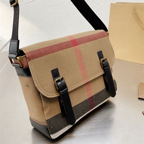 designer cross body shoulder bags fashion brand high-capacity luxury crossbody bag high-quality canvas with exquisite packaging and original
designer cross body shoulder bags fashion brand high-capacity luxury crossbody bag high-quality canvas with exquisite packaging and original