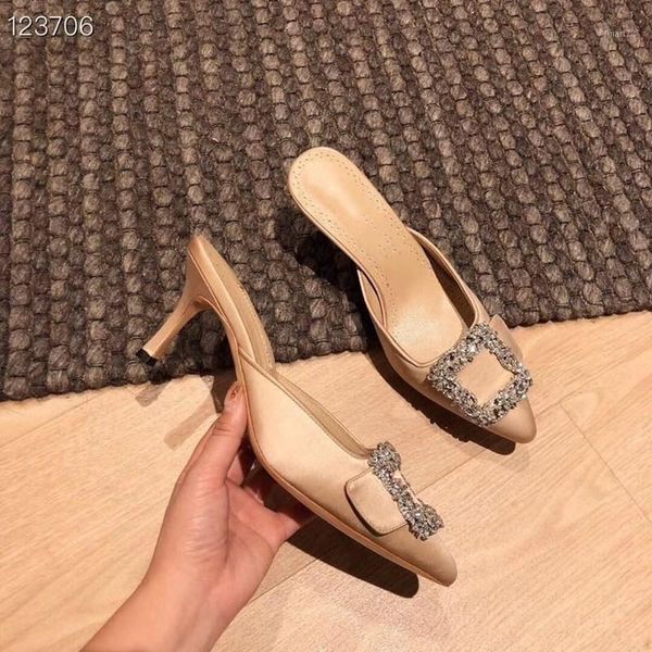 slippers pointed toe crystal women fashion luxury designer brand high heel ladies shoes genuine leather outdoor party pumps1, Black
slippers pointed toe crystal women fashion luxury designer brand high heel ladies shoes genuine leather outdoor party pumps1, Black