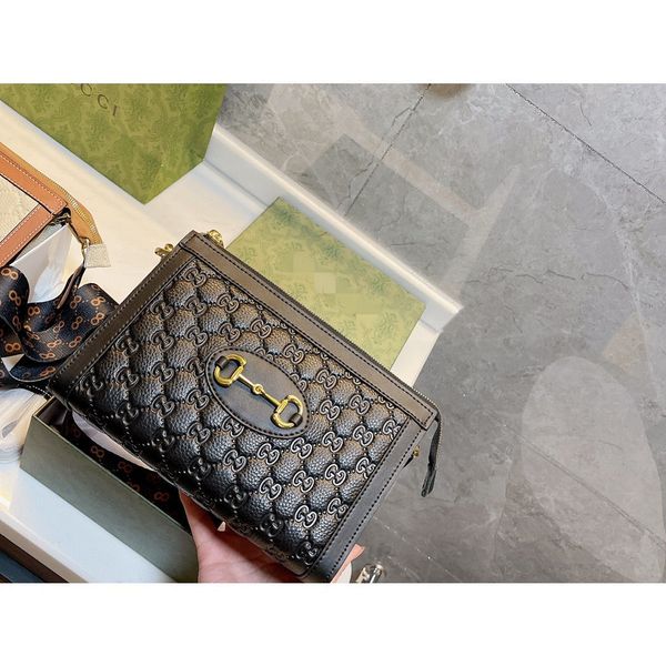 2021 new bag single pearl zipper korean leather one shoulder slant cross girl fashion versatile star crossbody bag ysj
2021 new bag single pearl zipper korean leather one shoulder slant cross girl fashion versatile star crossbody bag ysj