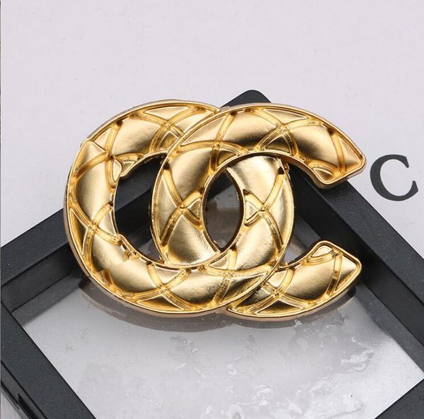womens men sweater suit collar pin channel brooches fashion designer brand double letter brooche luxury 18k gold plated wedding clothing jew, Gray
womens men sweater suit collar pin channel brooches fashion designer brand double letter brooche luxury 18k gold plated wedding clothing jew, Gray