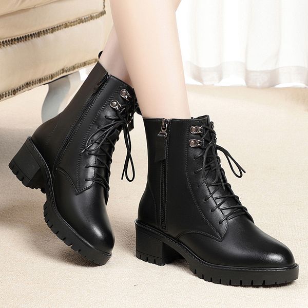 41 42 women ankle boots work boots winter women genuine leather boots martens autumn botas mujer female comfortable shoes, Black
41 42 women ankle boots work boots winter women genuine leather boots martens autumn botas mujer female comfortable shoes, Black