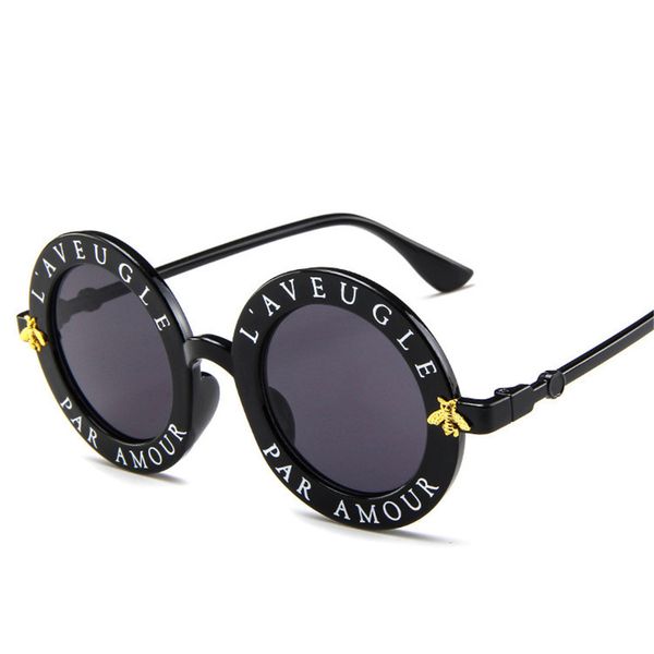 lx brand zxrcyyl 2019 new sunglasses small bees round frame sunglasses men women brand designer retro glasses trend sunglasses uv400, White;black
lx brand zxrcyyl 2019 new sunglasses small bees round frame sunglasses men women brand designer retro glasses trend sunglasses uv400, White;black