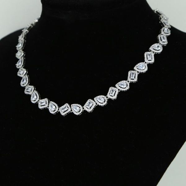 2021iced out bling sparking geometric rectangle tear drop cubic zirconia choker necklace for women fashion wedding gift jewelry chokers, Golden;silver
2021iced out bling sparking geometric rectangle tear drop cubic zirconia choker necklace for women fashion wedding gift jewelry chokers, Golden;silver