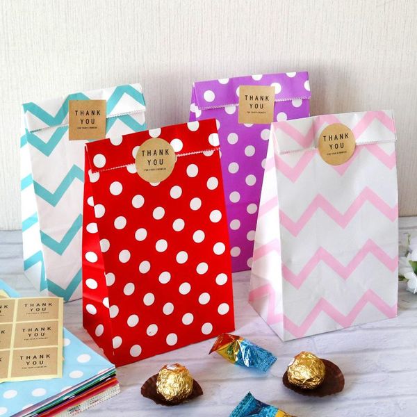 gift wrap 10pcs/set christmas bag colorful dotted wave kraft paper creative retro diy baking candy packaging bags
gift wrap 10pcs/set christmas bag colorful dotted wave kraft paper creative retro diy baking candy packaging bags