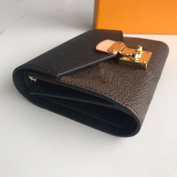 quality fashion designer luxury handbags purses pochette accessories bag women brand classic style genuine leather shoulder bags 2021, Red;black
quality fashion designer luxury handbags purses pochette accessories bag women brand classic style genuine leather shoulder bags 2021, Red;black
