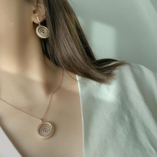 mother's day gift trendy round pendant dainty choker necklace personalized stackable for women wedding jewelry setd1401 chokers, Golden;silver
mother's day gift trendy round pendant dainty choker necklace personalized stackable for women wedding jewelry setd1401 chokers, Golden;silver