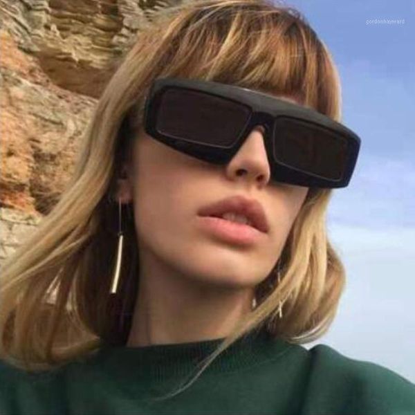 sunglasses unique one peice fashion designer for women 2021 trend elegant classic sun glasses oversized eyewear men shade, White;black
sunglasses unique one peice fashion designer for women 2021 trend elegant classic sun glasses oversized eyewear men shade, White;black
