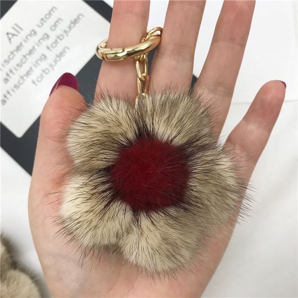 2021 cute luxury brand flower daisy key chain real genuine fox fur ball pompom ring bag pendant charm for women f340, Silver
2021 cute luxury brand flower daisy key chain real genuine fox fur ball pompom ring bag pendant charm for women f340, Silver
