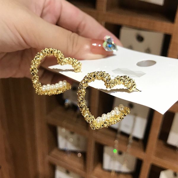 fashion luxury 925 sterling silver stud gold heart earring high-grade korean temperament jewelry present girls lady 2021 ins temperament sim, Golden;silver
fashion luxury 925 sterling silver stud gold heart earring high-grade korean temperament jewelry present girls lady 2021 ins temperament sim, Golden;silver