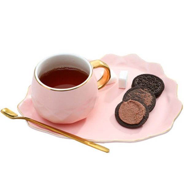 cups & saucers creative european small luxury ceramic coffee cup and saucer set latte mug with spoon stirring drawing gold handle
cups & saucers creative european small luxury ceramic coffee cup and saucer set latte mug with spoon stirring drawing gold handle