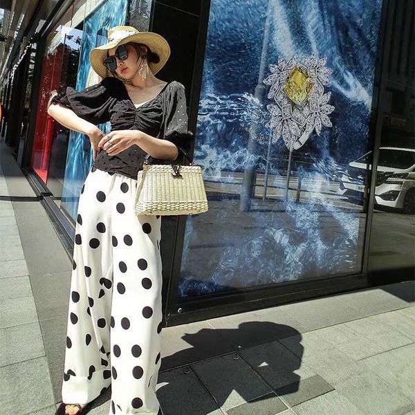 fashionable pants black and white polka dot high waist wide leg in spring summer of 20 years, Black;white
fashionable pants black and white polka dot high waist wide leg in spring summer of 20 years, Black;white