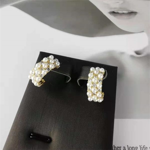 75%off outlet onlinesaijia new earrings pearl full c-type sweet short half circle pearl earrings, Silver
75%off outlet onlinesaijia new earrings pearl full c-type sweet short half circle pearl earrings, Silver