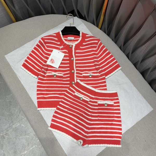 skirts high-end knit female red stripes simple breasted the-neck cardigan nightgown with shorts 2 piece outfit iptt, Black
skirts high-end knit female red stripes simple breasted the-neck cardigan nightgown with shorts 2 piece outfit iptt, Black