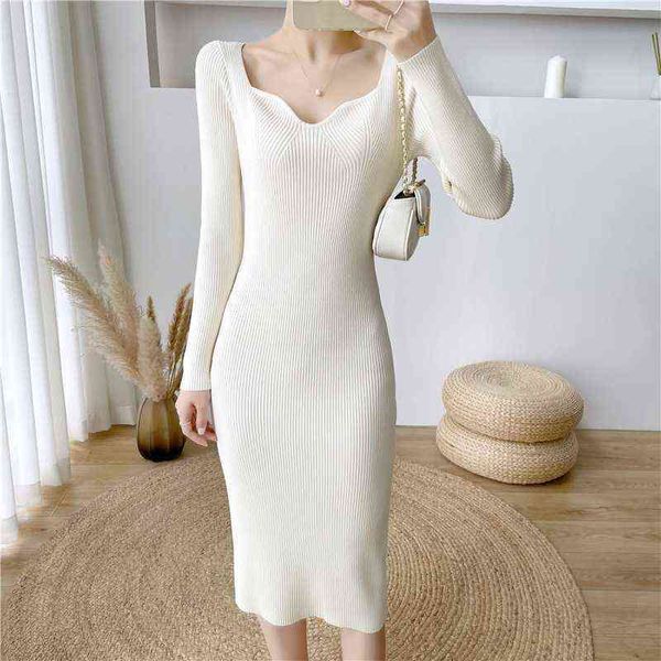 autumn 2021 new elegant sweater over-the-knee midi dress winter waist bag hip bottoming knitted vintage black dress women y1204, Black;gray
autumn 2021 new elegant sweater over-the-knee midi dress winter waist bag hip bottoming knitted vintage black dress women y1204, Black;gray