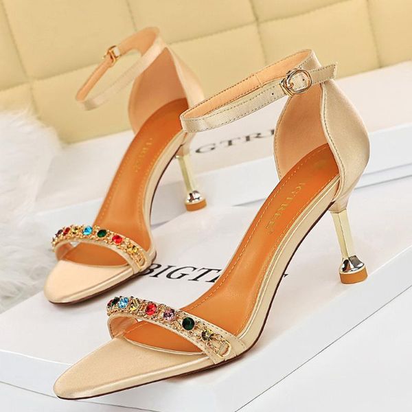 fashion summer women 7.5cm high thin heels bling crystal sandals designer sparkly green pink ladies wedding shoes, Black
fashion summer women 7.5cm high thin heels bling crystal sandals designer sparkly green pink ladies wedding shoes, Black