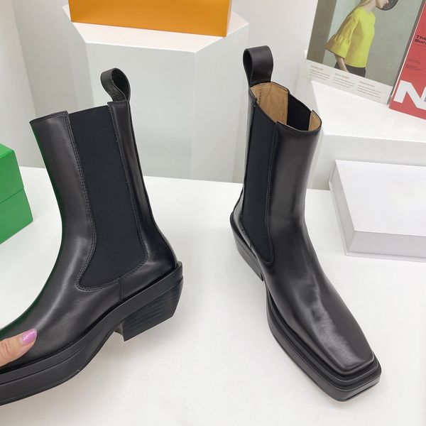 fashion designer women shoes winter boots ladies girls silk cowhide leather high womens flat ankle boot, Black
fashion designer women shoes winter boots ladies girls silk cowhide leather high womens flat ankle boot, Black