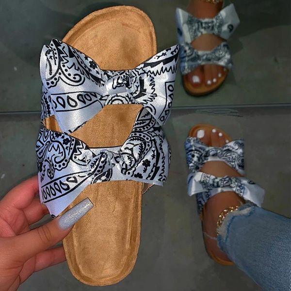 Sandals Summer Women Silk Bow Flat Shoes Ladies Beach Slipper Outdoor Fashion Student Home Casual Slippers 35-43, 114black
Sandals Summer Women Silk Bow Flat Shoes Ladies Beach Slipper Outdoor Fashion Student Home Casual Slippers 35-43, 114black