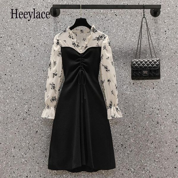 casual dresses plus size women french vintage velvet autumn floral print long sleeve patchwork v neck high waist a-line vestidos 4xl, Black;gray
casual dresses plus size women french vintage velvet autumn floral print long sleeve patchwork v neck high waist a-line vestidos 4xl, Black;gray