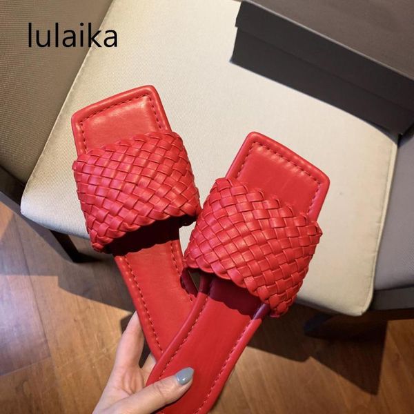 hand woven beach slipper flip flops square toe slip on shoe 2021 summer woman lazy mullers shoes casual outdoor wear female slippers, Black
hand woven beach slipper flip flops square toe slip on shoe 2021 summer woman lazy mullers shoes casual outdoor wear female slippers, Black