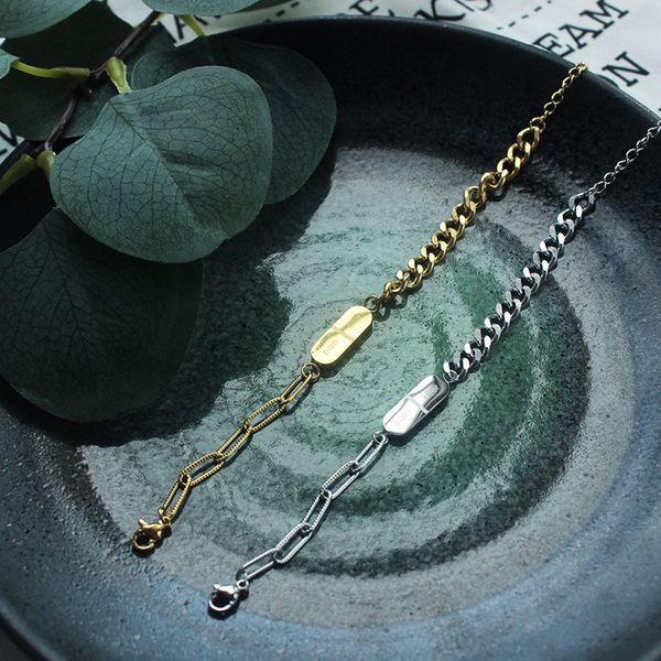 tiktok, english kwai steel chain braces, asymmetrical coarse chain, jitter, quick live broadcast, fun hand ornaments., Black
tiktok, english kwai steel chain braces, asymmetrical coarse chain, jitter, quick live broadcast, fun hand ornaments., Black