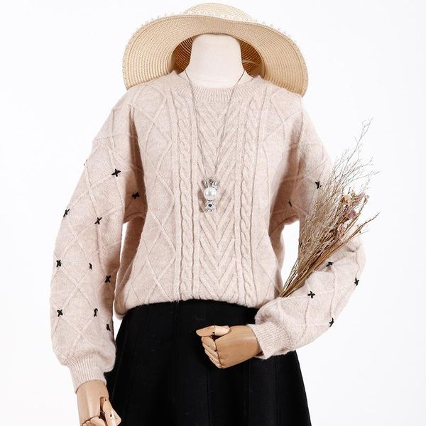 women's sweaters sweet cable knit sweater warm thick loose pull over knitwear for women, White;black
women's sweaters sweet cable knit sweater warm thick loose pull over knitwear for women, White;black