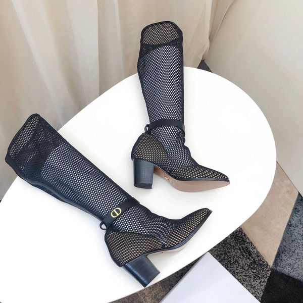 empreinte knee-high boots for women luxury designers shoes chunky heel cut-outs leather sole wrap-around straps heels boot slip on factory f, Black
empreinte knee-high boots for women luxury designers shoes chunky heel cut-outs leather sole wrap-around straps heels boot slip on factory f, Black